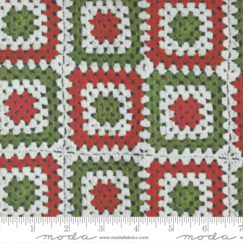 Christmas Faire Red Green White (1/4 yard)